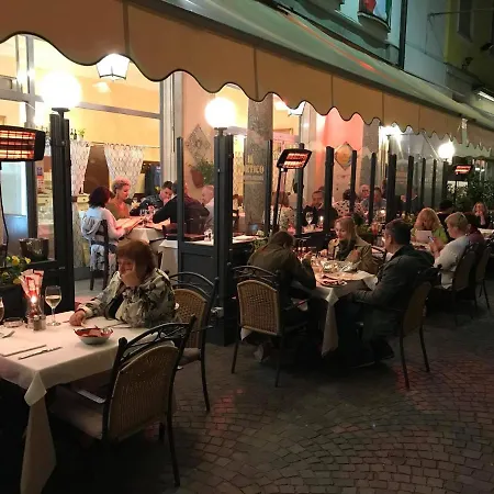 Casa Mango סטרסה