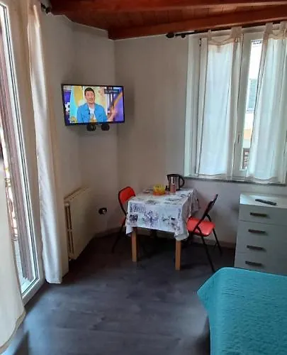 Homestay Casa Mango Stresa